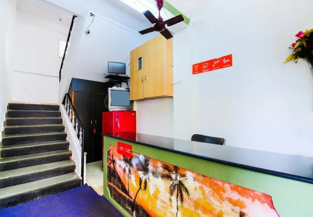Crystal Holiday Homes by OYO Rooms