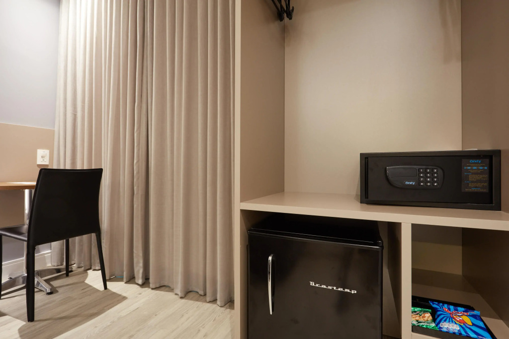 Flix Hotel