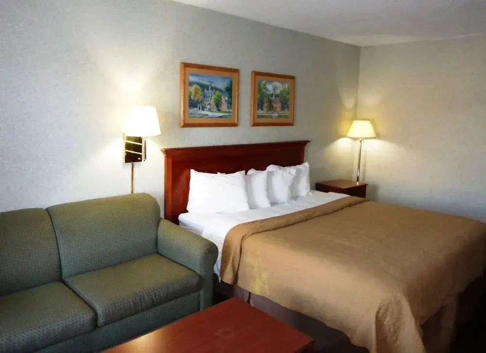 Red Roof Inn Emporia