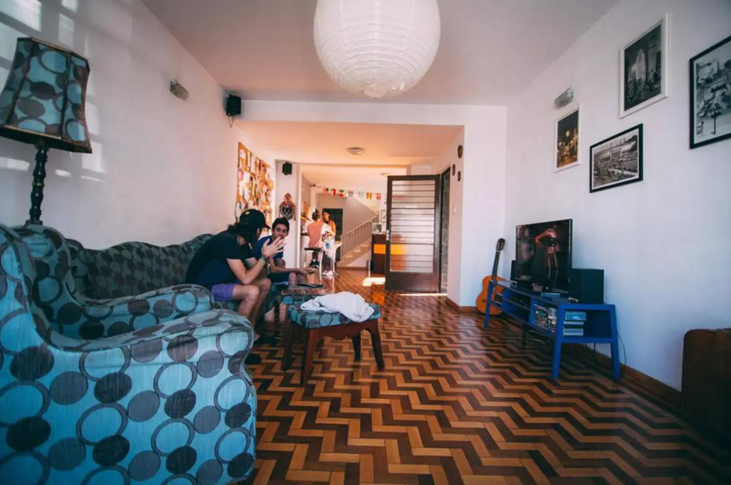 Café Hostel