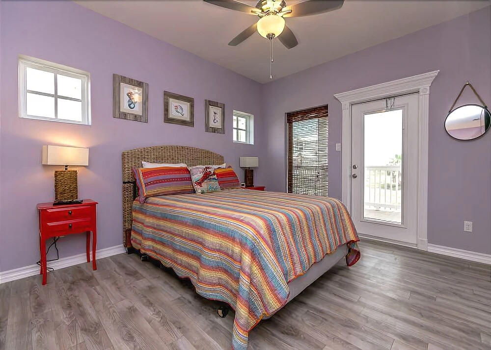 Beach Side - 5 Br Home