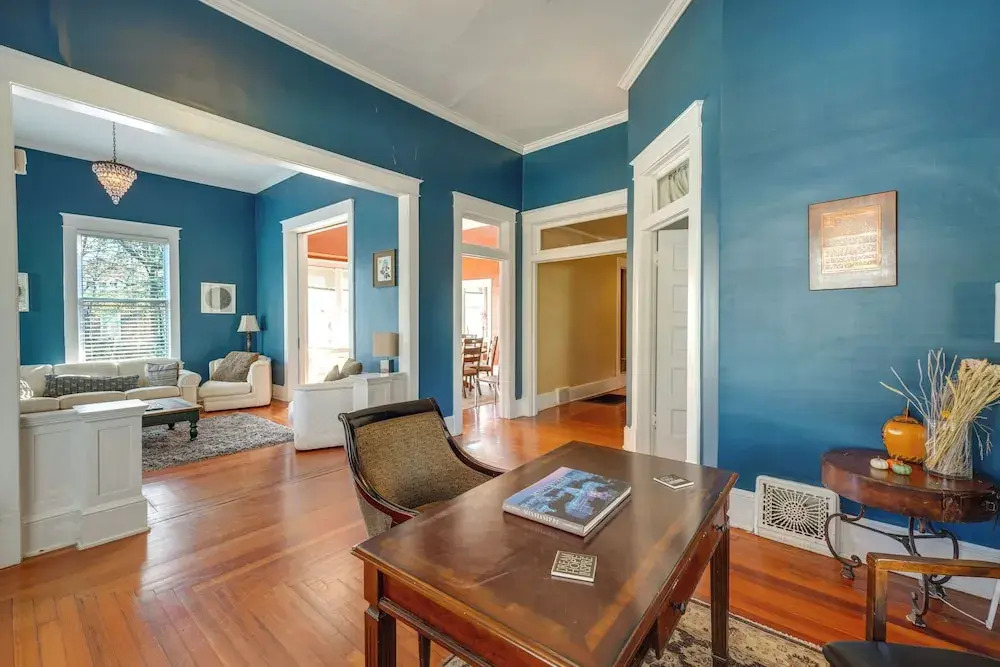 Explore Jackson! Historic Belhaven Home w/ Porch