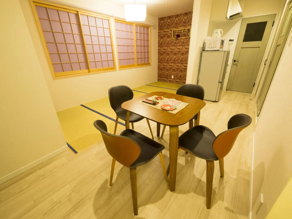 COTO Kyoto Shijo-Omiya 1