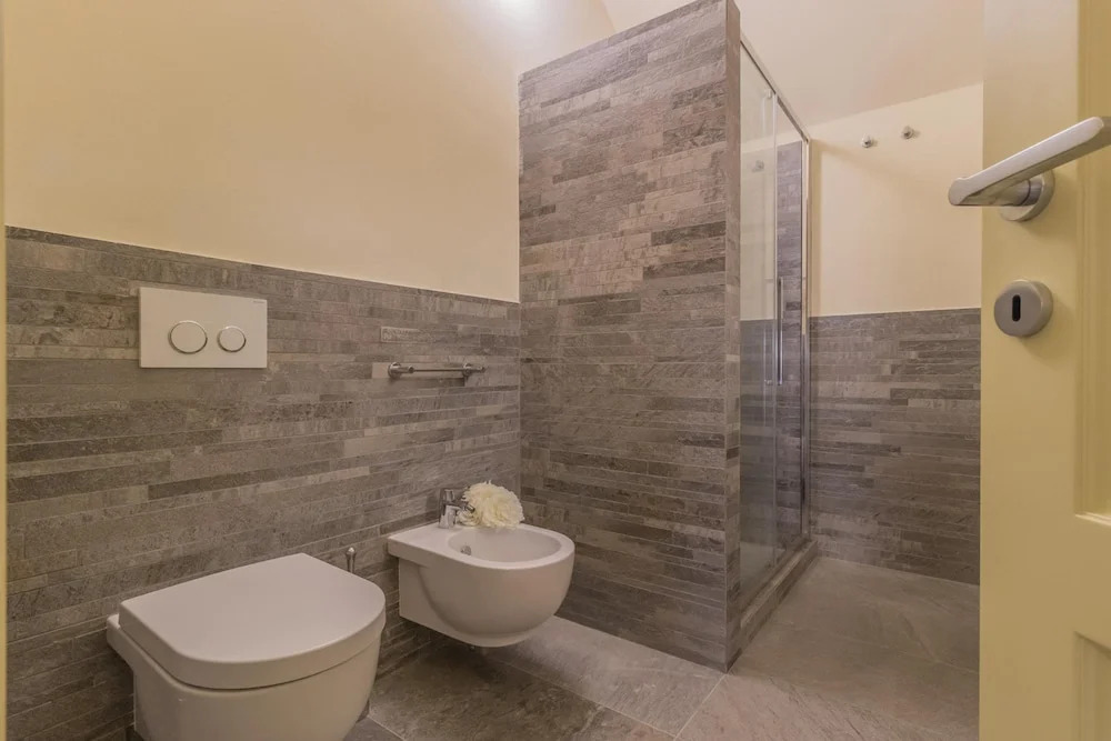 Tiny Duke Apartment in Varenna