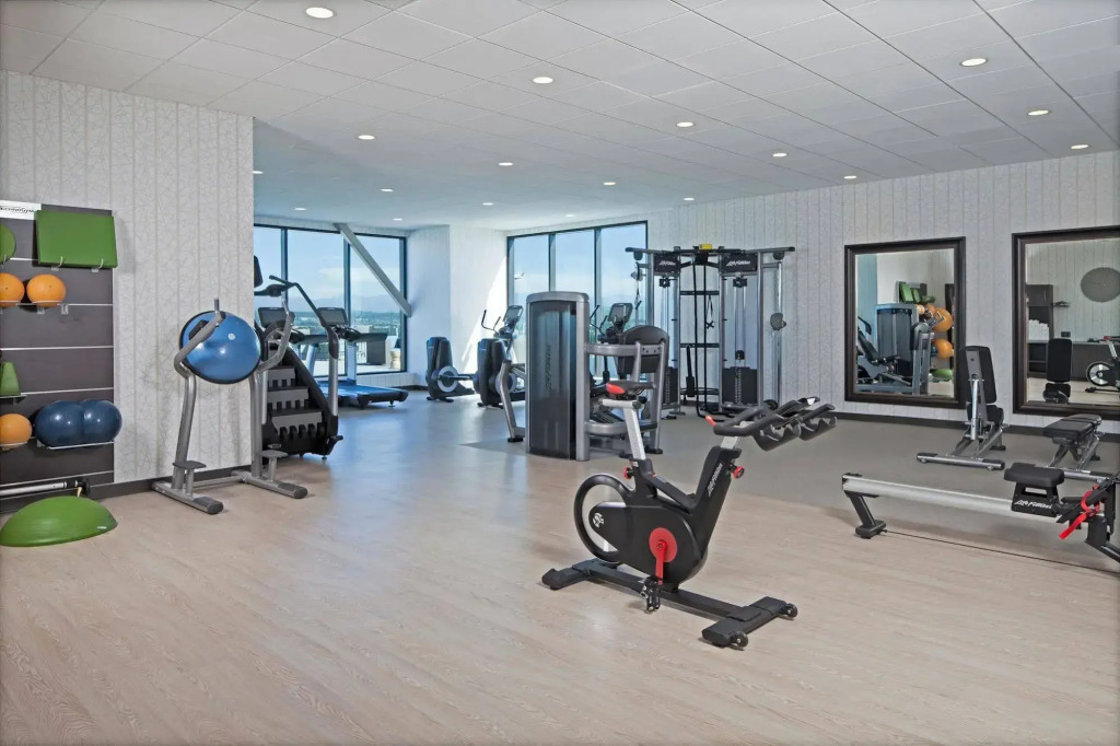 H Hotel Los Angeles, Curio Collection By Hilton