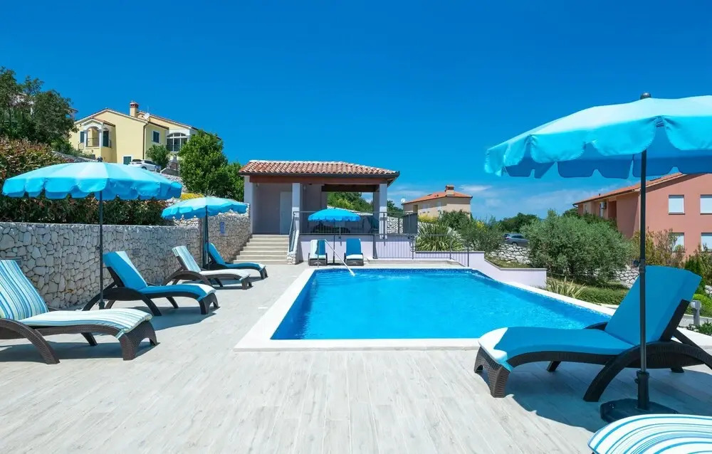 Beautiful Home in Ravni With Wifi and 3 Bedrooms