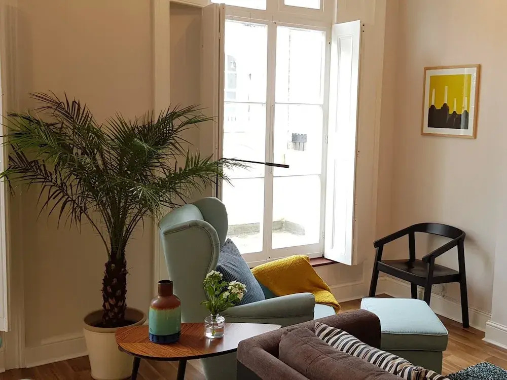 Spacious Loft With Balcony in Central London