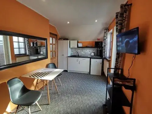 Apartment 5A