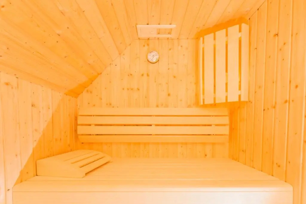 Ostsee - Reetdachhaus Nr 12 "Strandläufer" im Strand Resort