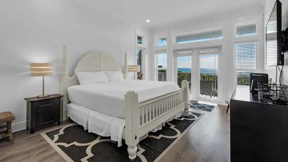 Luxury 4-bedroom Vacation Home With Unparalleled Gulf Views