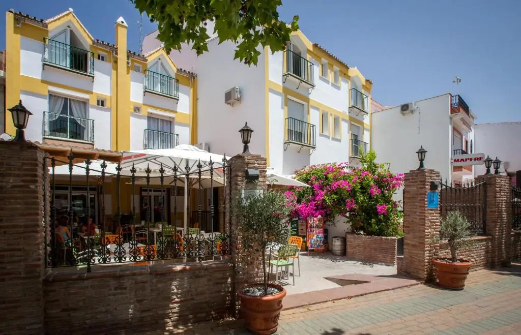 Hostal Sango Sierra de las Nieves