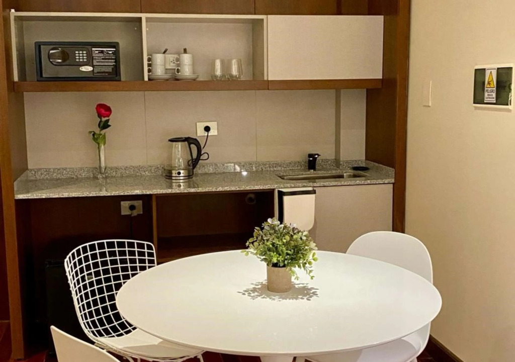 Roomie Salta by DOT Suites