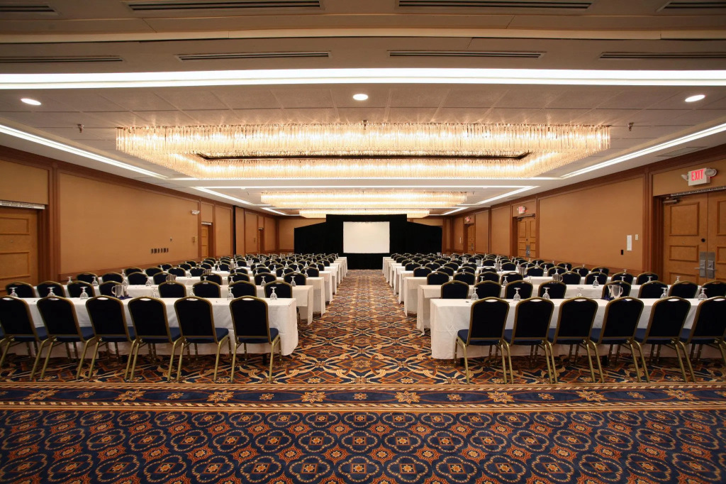 Embassy Suites by Hilton Tucson East