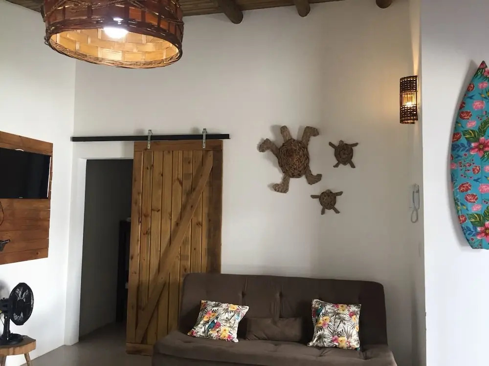 Casa Larrosa