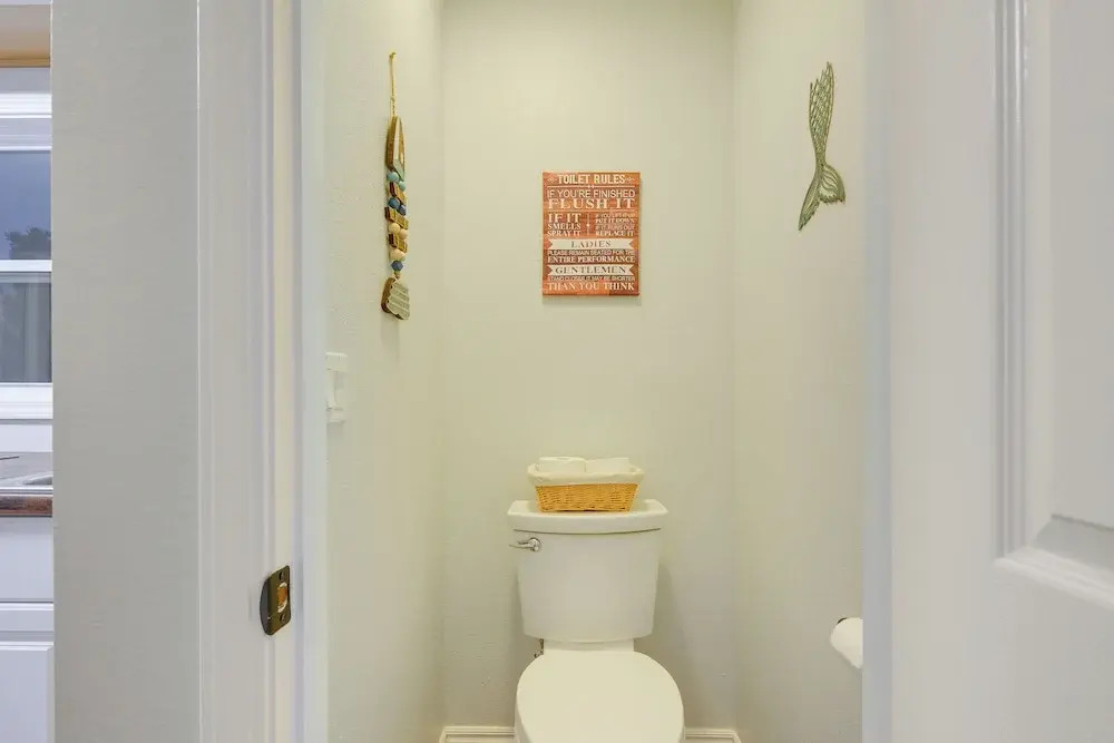 Rogers Vacation Rental ~ 7 Mi to Downtown