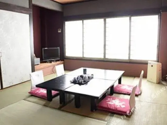 Umezakitei