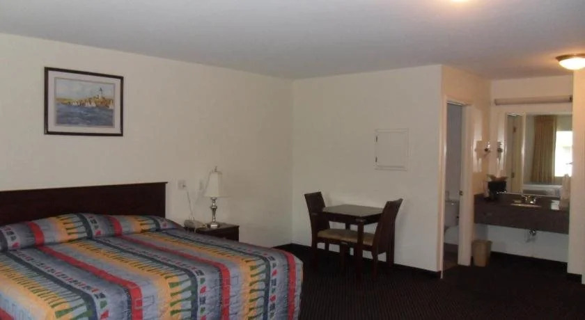 Deluxe Inn Palacios