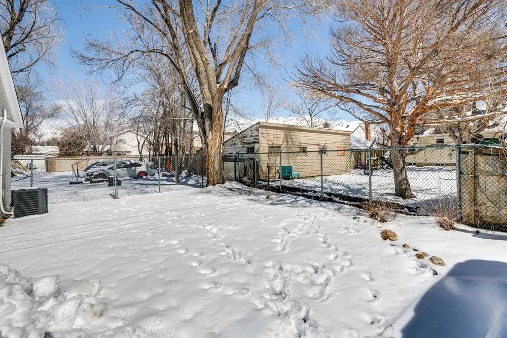 Cozy Ogden Cottage: 1 Mi to Downtown!