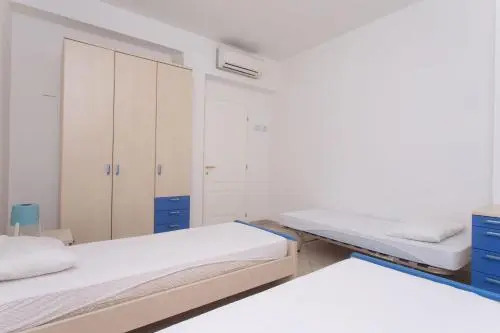 N44 - Numana, nuovo trilocale con terrazzo e a/c