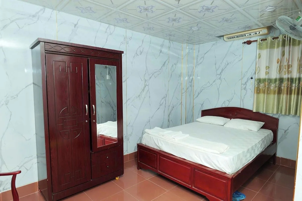 Thanh Nhàn 1 Hotel Cà Mau - by BAYLUXURY