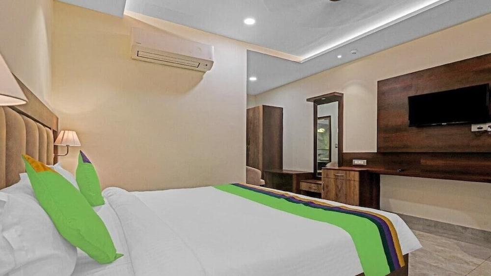 HOTEL HEAVEN GRAND