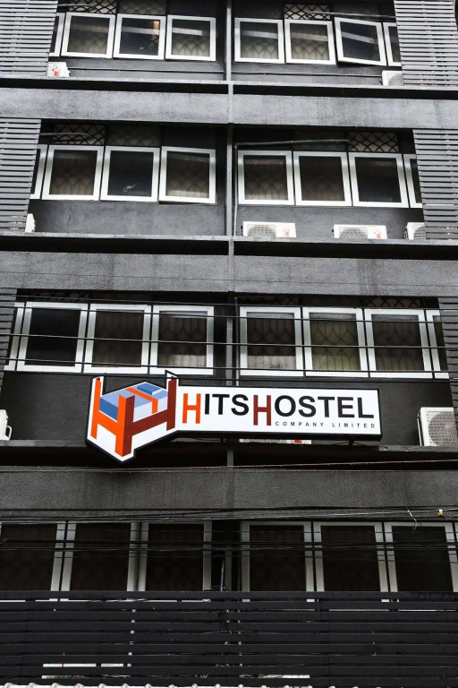 Hits Hostel