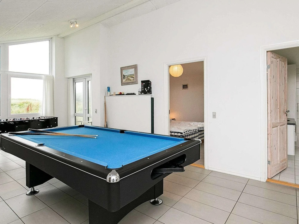 10 Person Holiday Home in Lokken