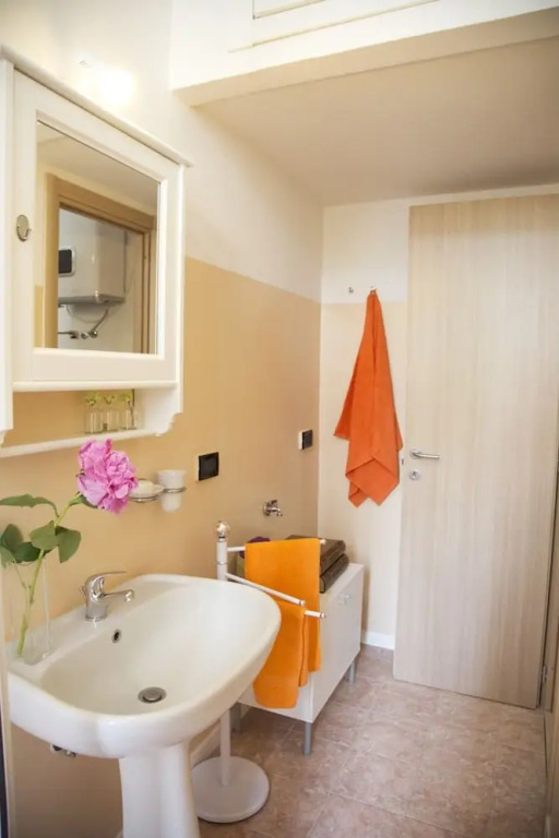 Station Apartment