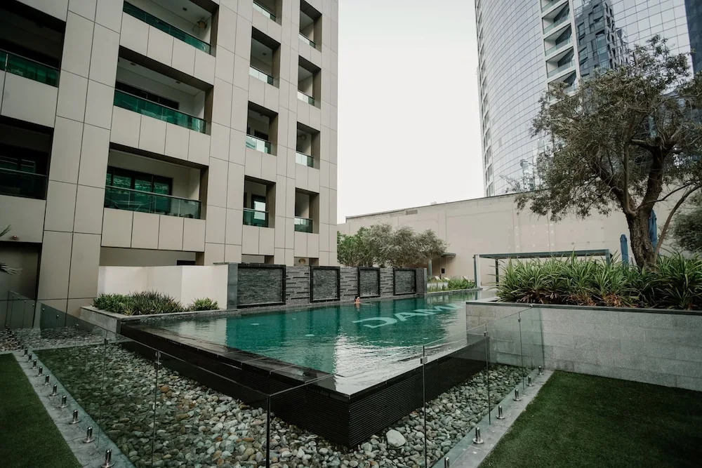 OSKENA Vacation Homes - Damac Maison Cour Jardine