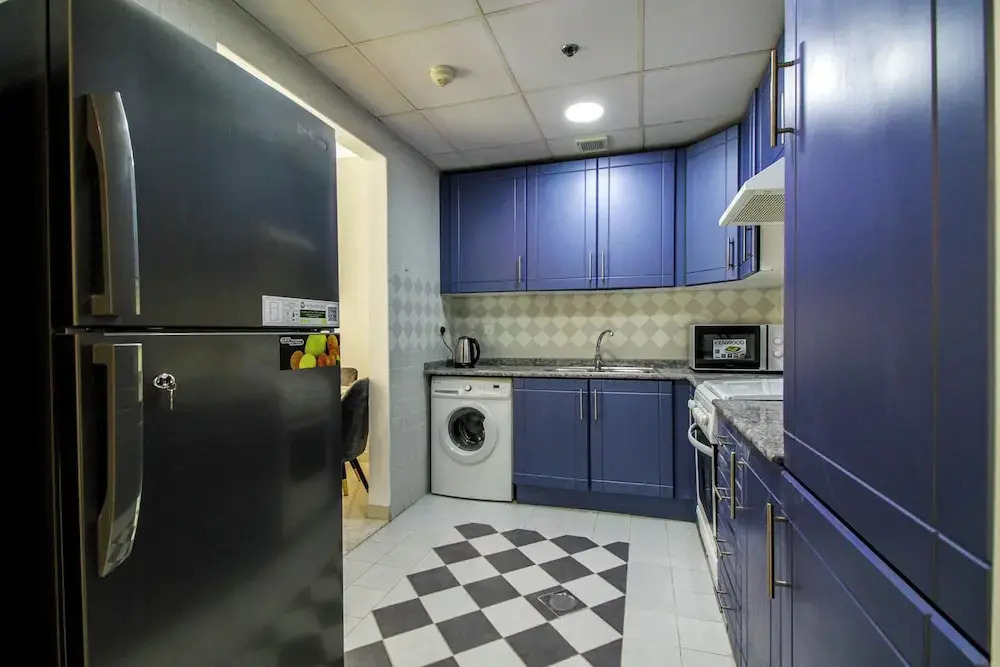 Spacious 1BR with Balcony in JLT