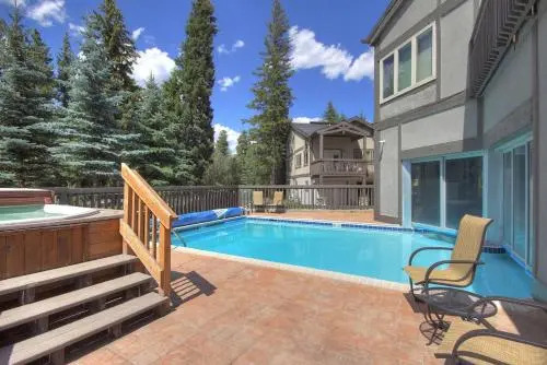 Cc301 Cross Creek By Redawning