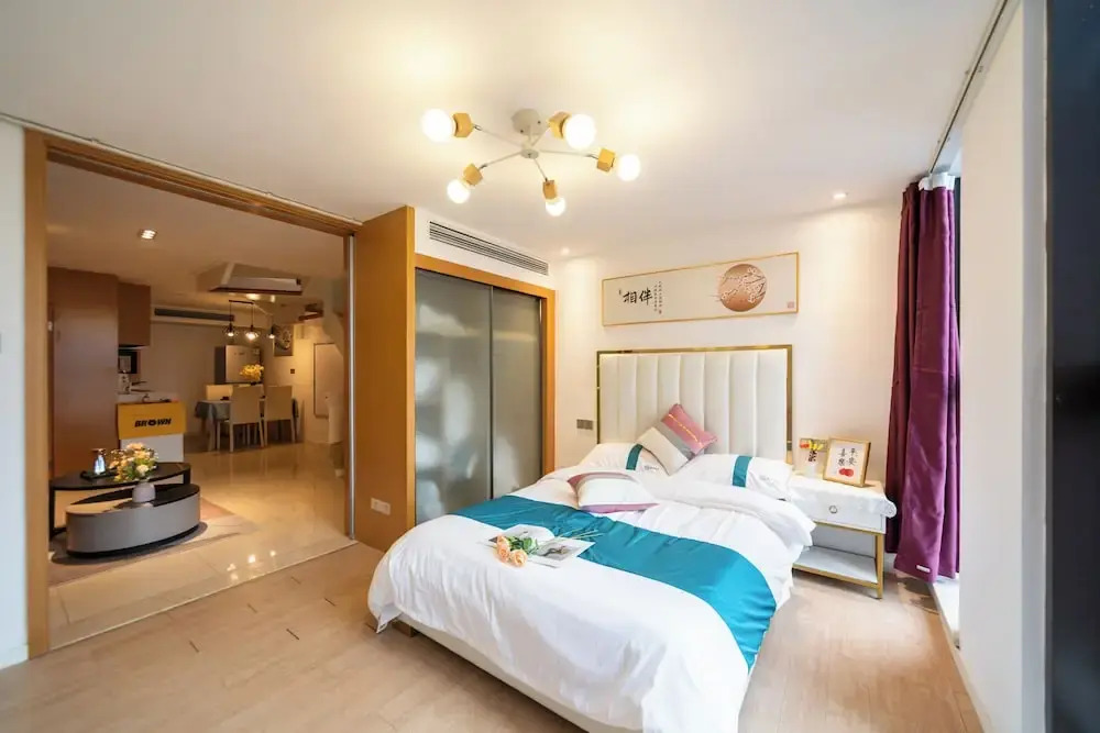 Shanghai Hills & Wanye Spacious Family Suites