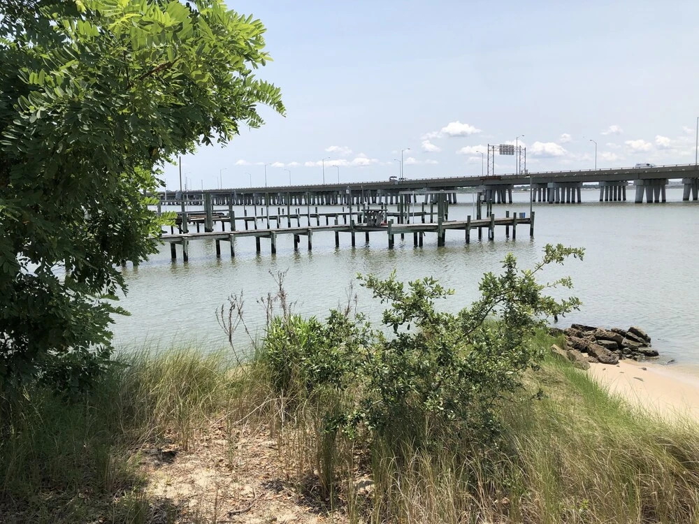 Harbor Delight On The Bay - Private Sandy Beach! 4 Bedroom Home by RedAwning