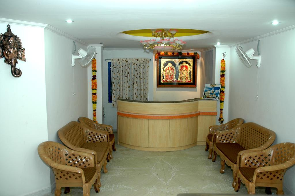Hotel Temple City