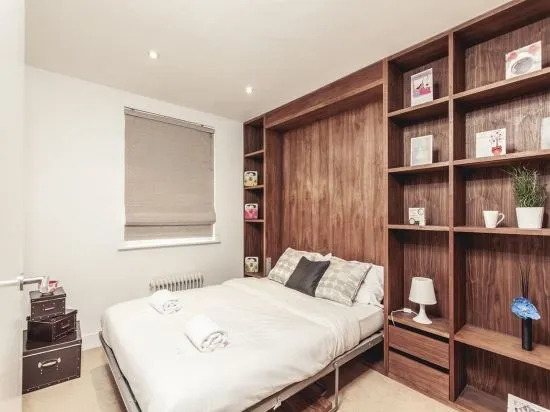 Long Lane Penthouse