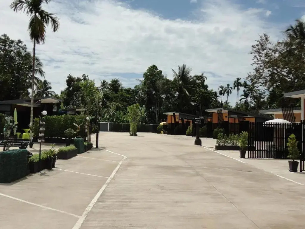 Love You Resort