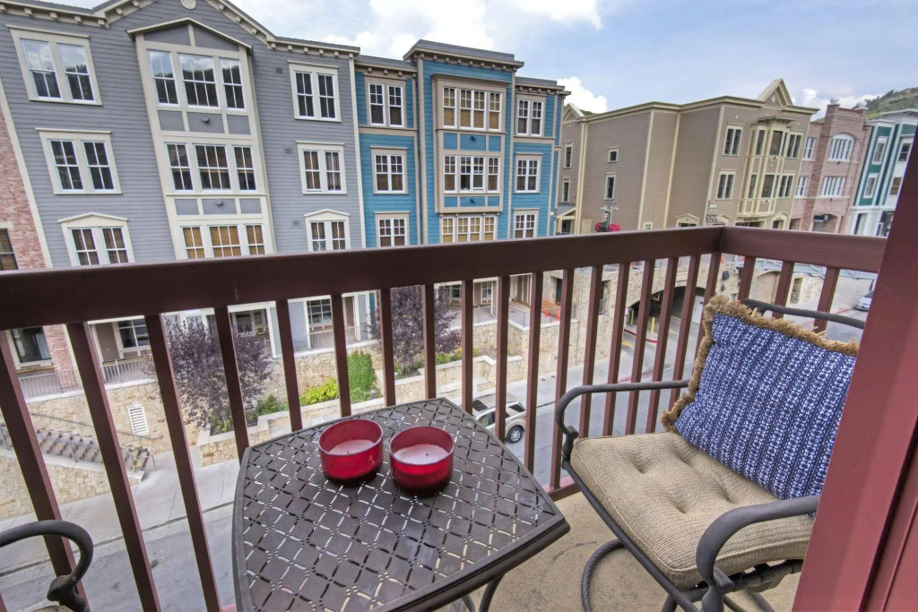 Lift Lodge Condo