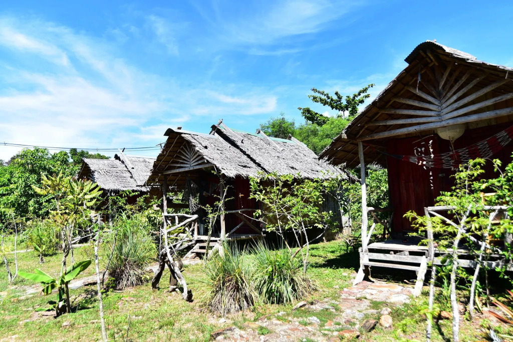 Sirianda Bungalows