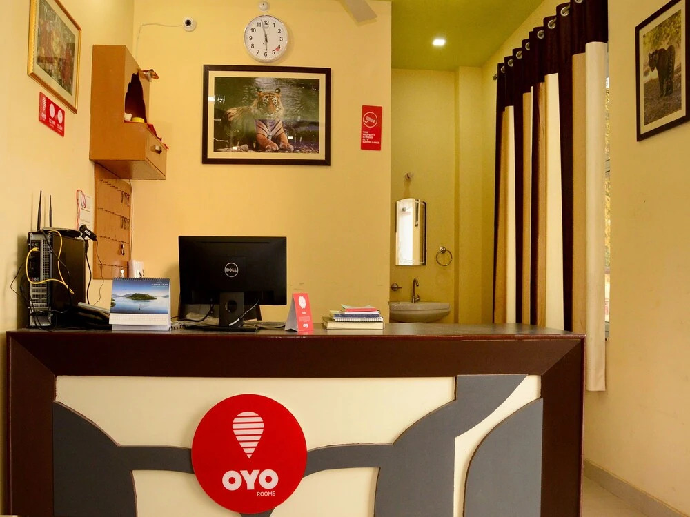 OYO 4202 Hotel T24
