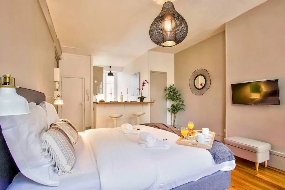 Amazing Location "saint Germain"