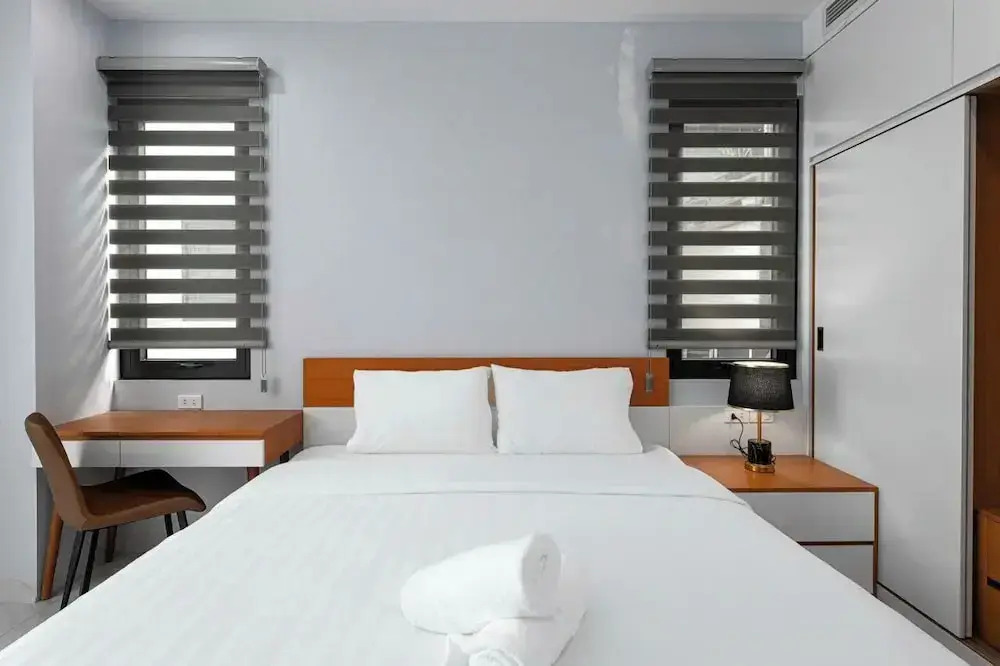 Ami House