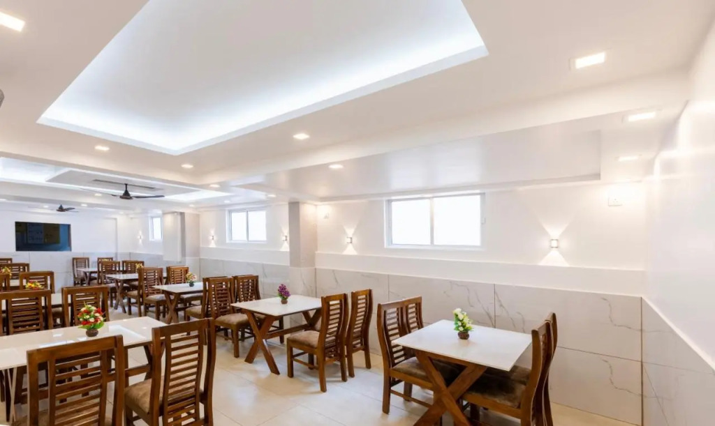 Treebo Premium Cochin Airport, 5 min From Cochin Airport