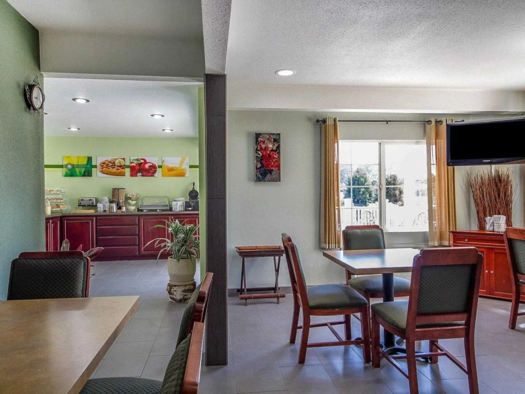 Quality Inn & Suites Capitola By the Sea