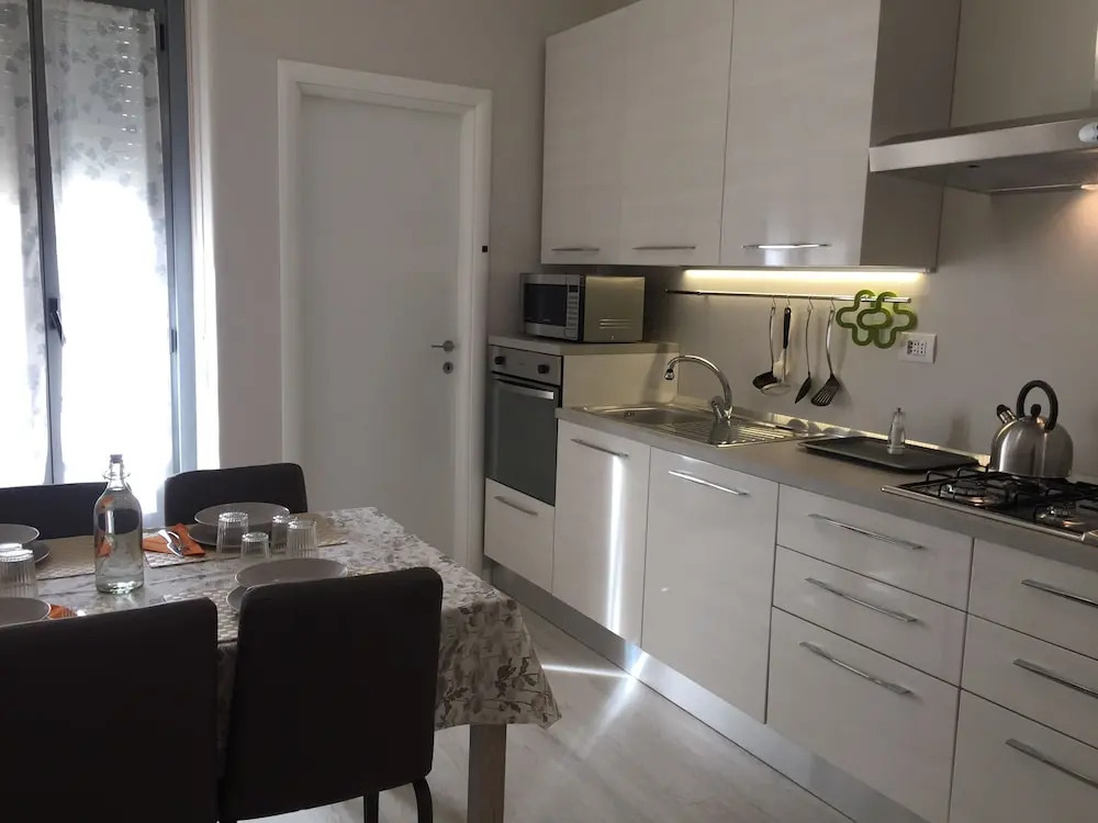 De Angeli Luxury Flat