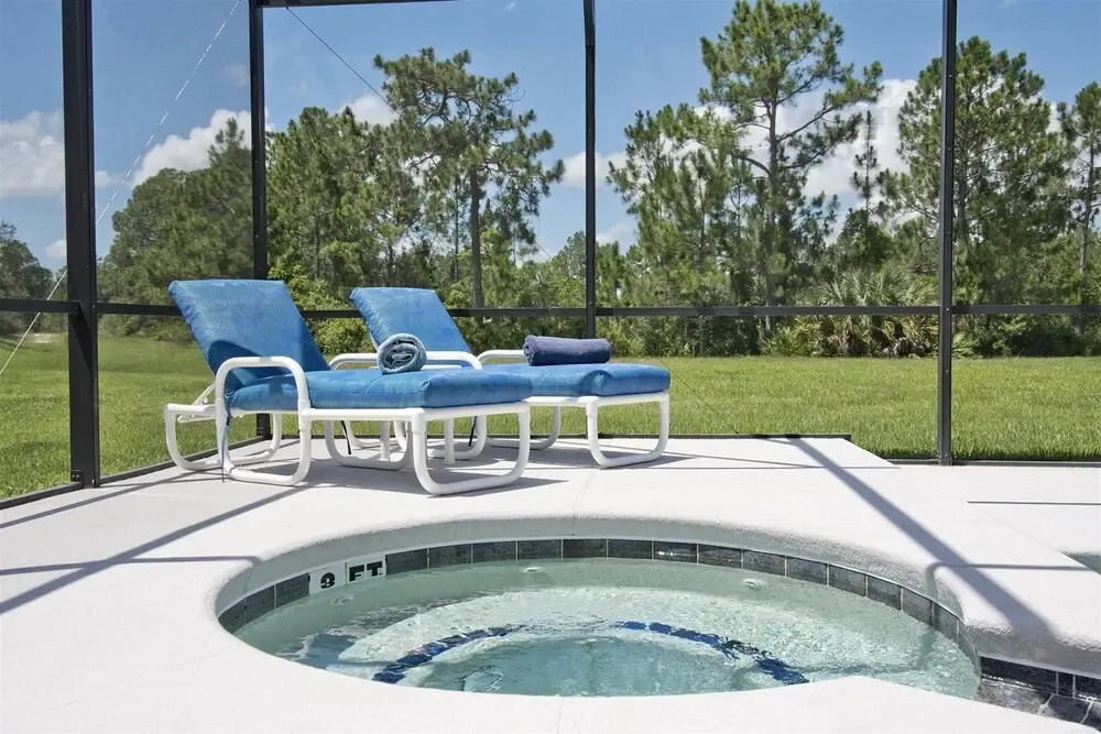 Spacious 5 bed Property With Private South Facing Pool, Situated in the Quiet, Gated Community of Watersong and Surrounded by Beautiful Conservation Land - 291