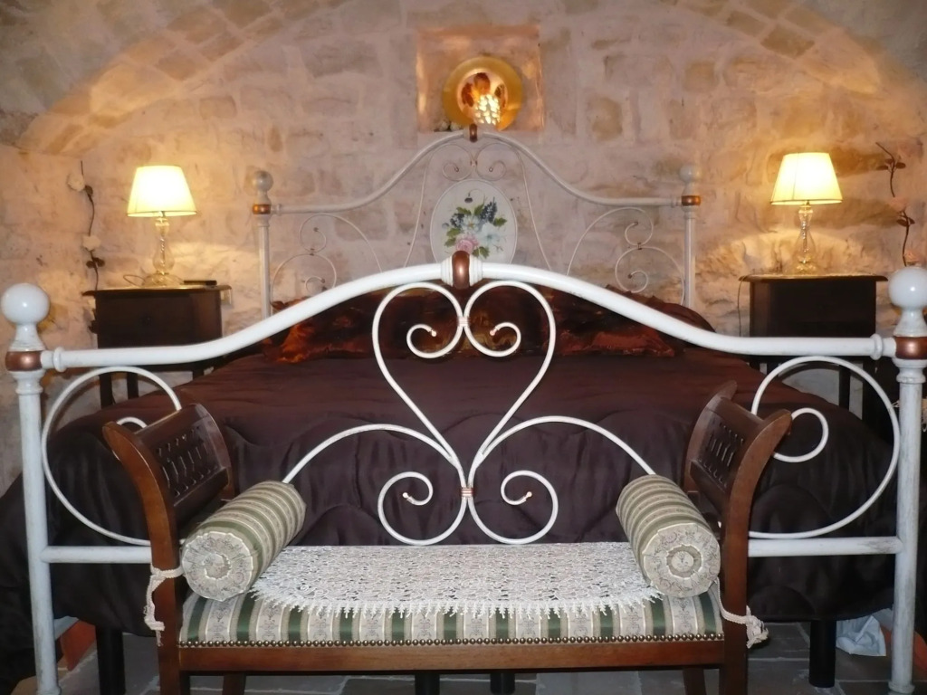 LIsola Felice e Trulli Sotto Le Stelle
