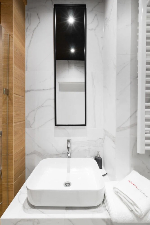 KrakowLiving - Trynitarska Apartment
