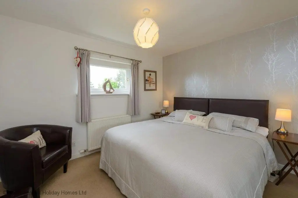 Thistle Apartment 1