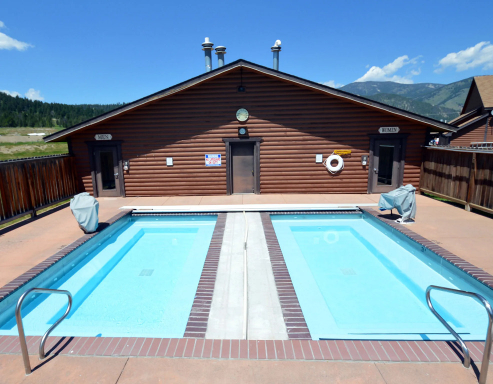 Bucks T-4 Lodge