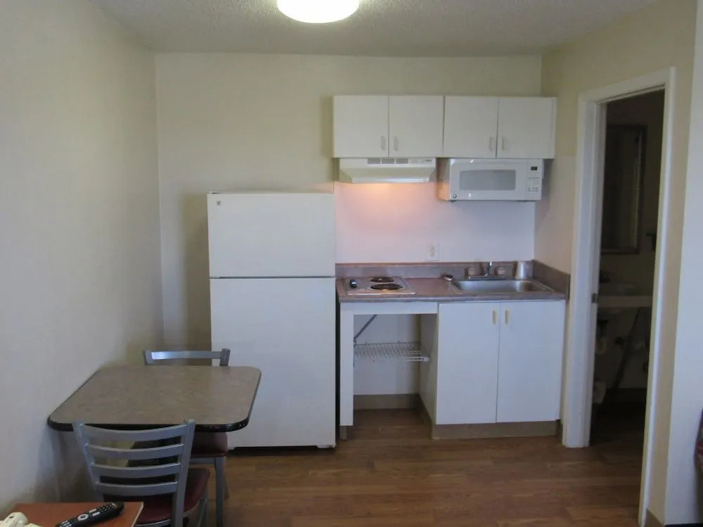 Intown Suites Extended Stay Nashville TN - Bellevue
